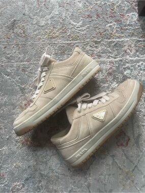 Prada Cream Suede Low-Top Sneakers 36.5